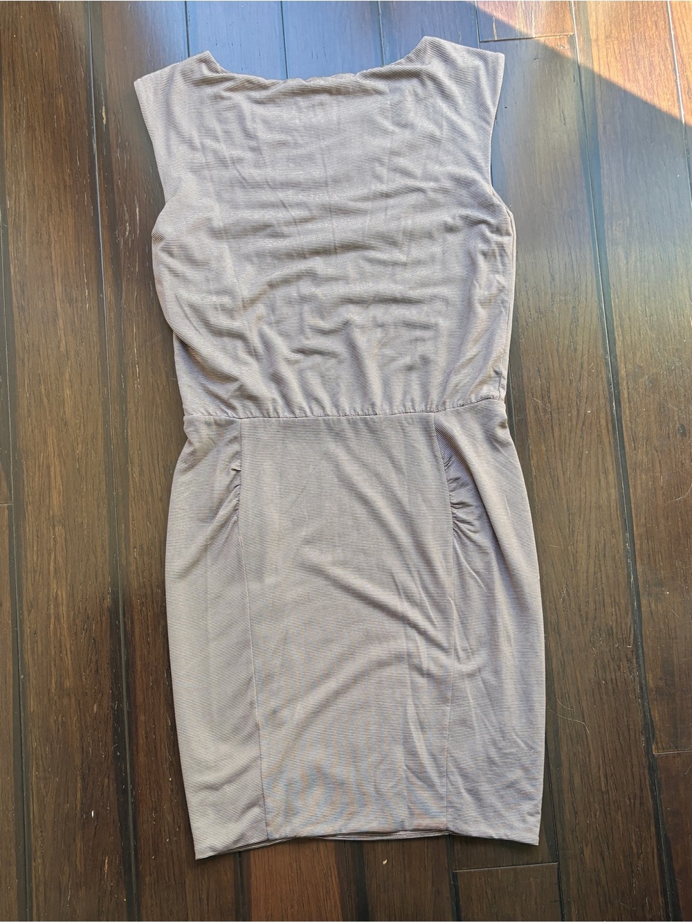 Athleta Womens Medium Sleeveless Taupe-Gray Shift Dress Athleisure Yoga Comfort